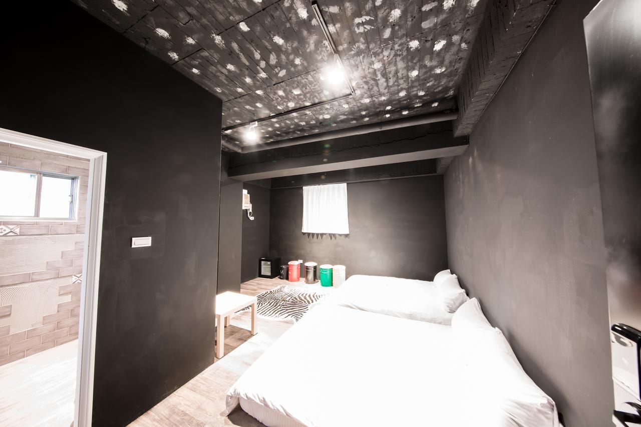 Pier 2 Apartment Kaohsiung Exterior foto